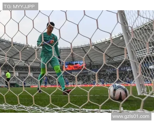 揭秘足球明星赌徒的真实身份与背后的故事